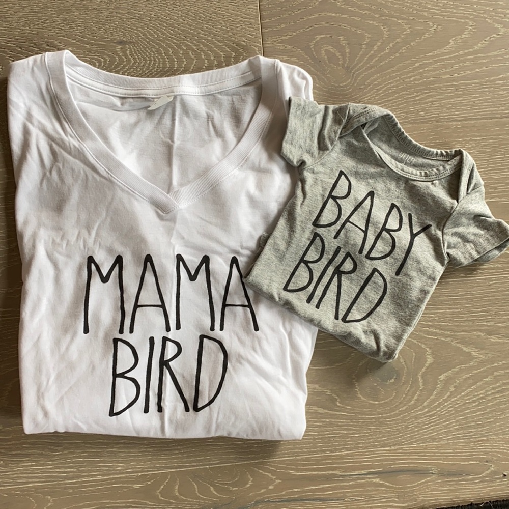 Matching mama & baby shirts